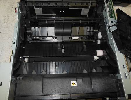 Принтер не берет бумагу: что делать и почему это происходит