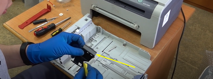 чистка тормозных колодок Samsung SCX-4200 8