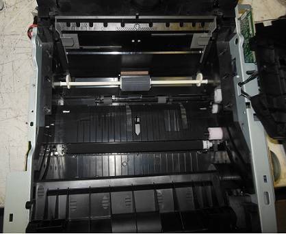 Принтер не берет бумагу: что делать и почему это происходит